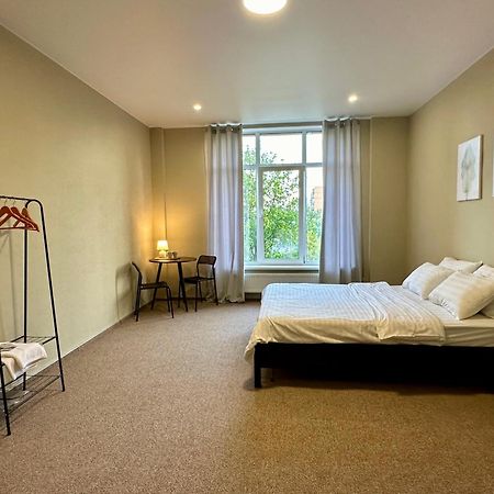4Room Hostel Kiev Bagian luar foto